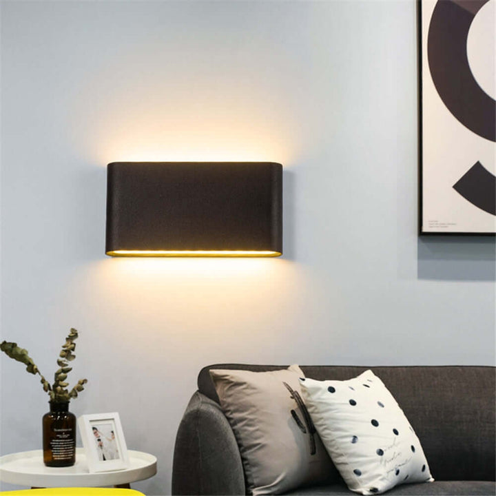 Moderni LED-ulkoseinävalaisin, vesitiivis, ylös-alas-valaistus