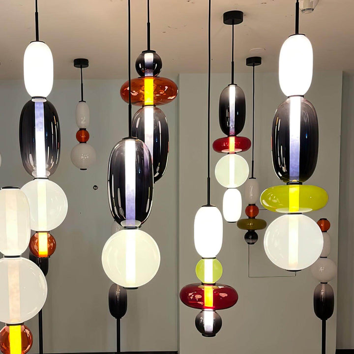 Moderne farverig glaspendellampe