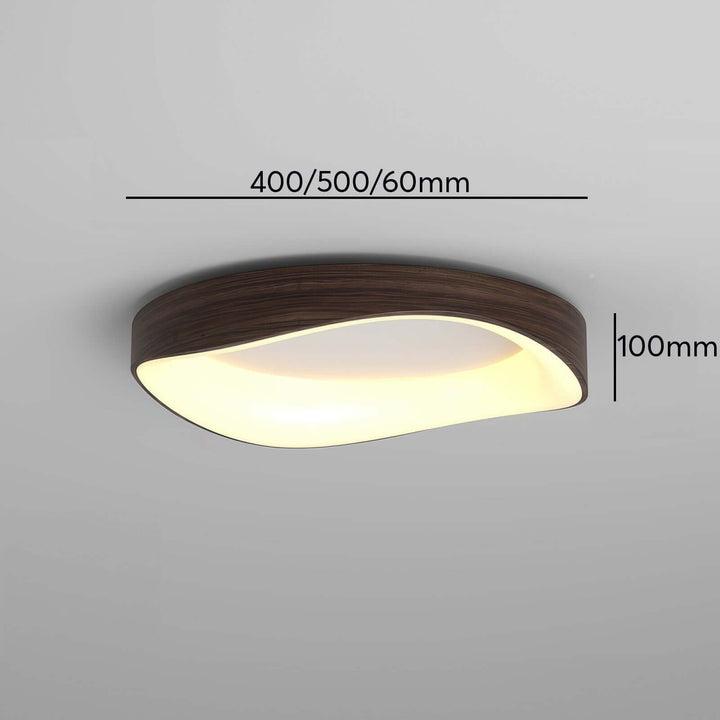 Nordisk loftlampe med kunstnerisk træstruktur