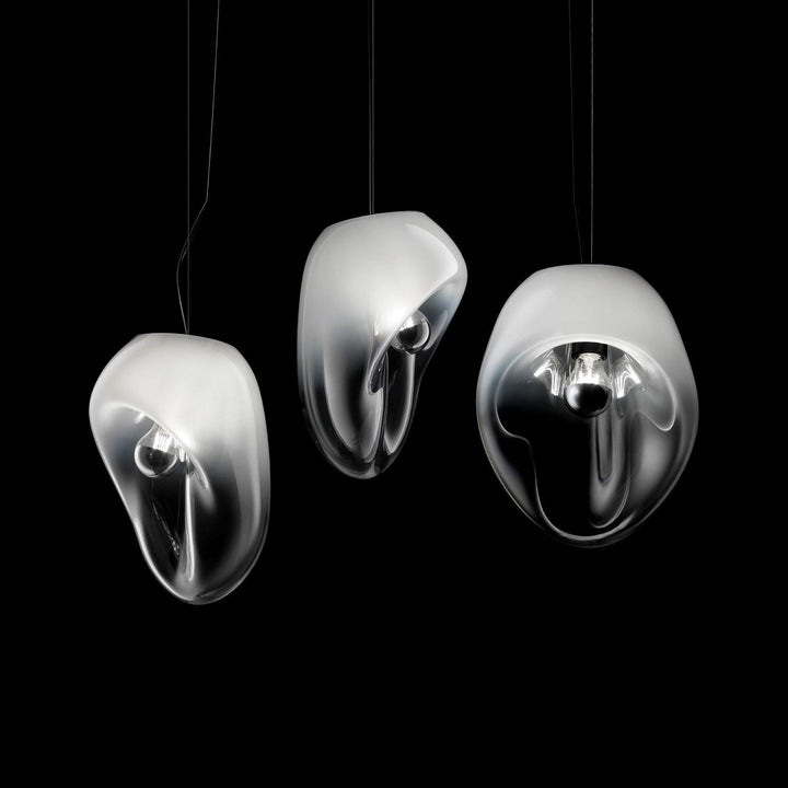 Moderni vesipisaran muotoinen riippuvalaisin