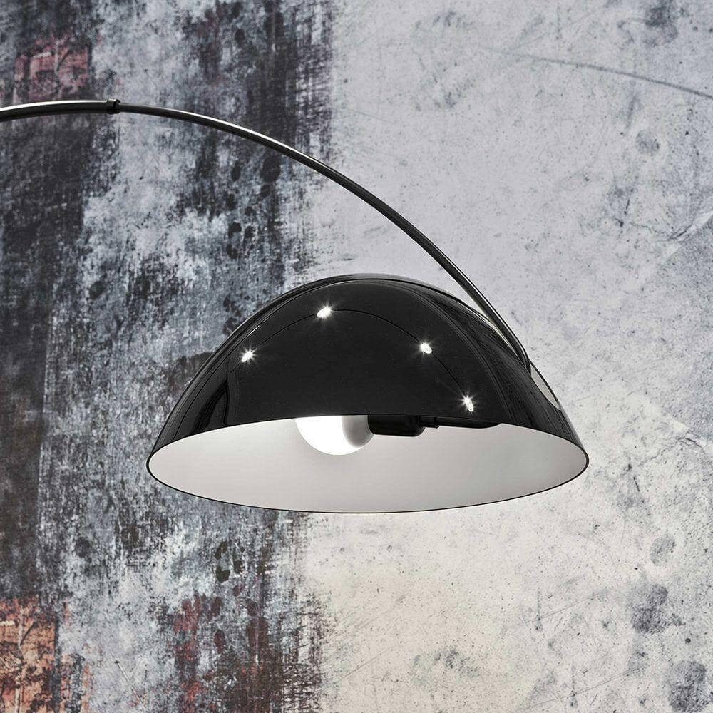 Buet Gulvlampe