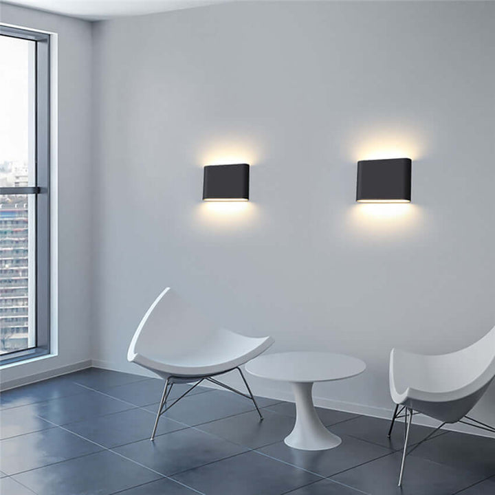 Moderni LED-ulkoseinävalaisin, vesitiivis, ylös-alas-valaistus