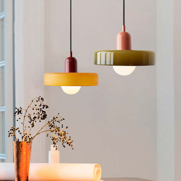 Farverig Bauhaus-stil glasloftslampe