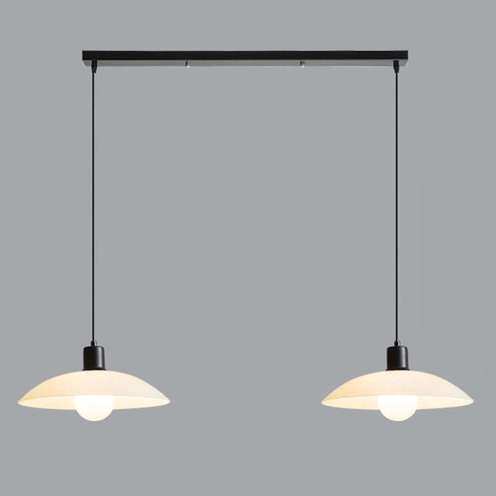 Moderne Glaslampe til loftet – Minimalistisk lys til hjemmet