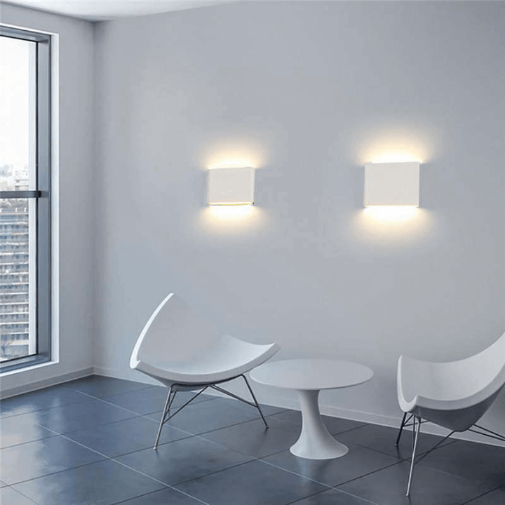 Moderni LED-ulkoseinävalaisin, vesitiivis, ylös-alas-valaistus