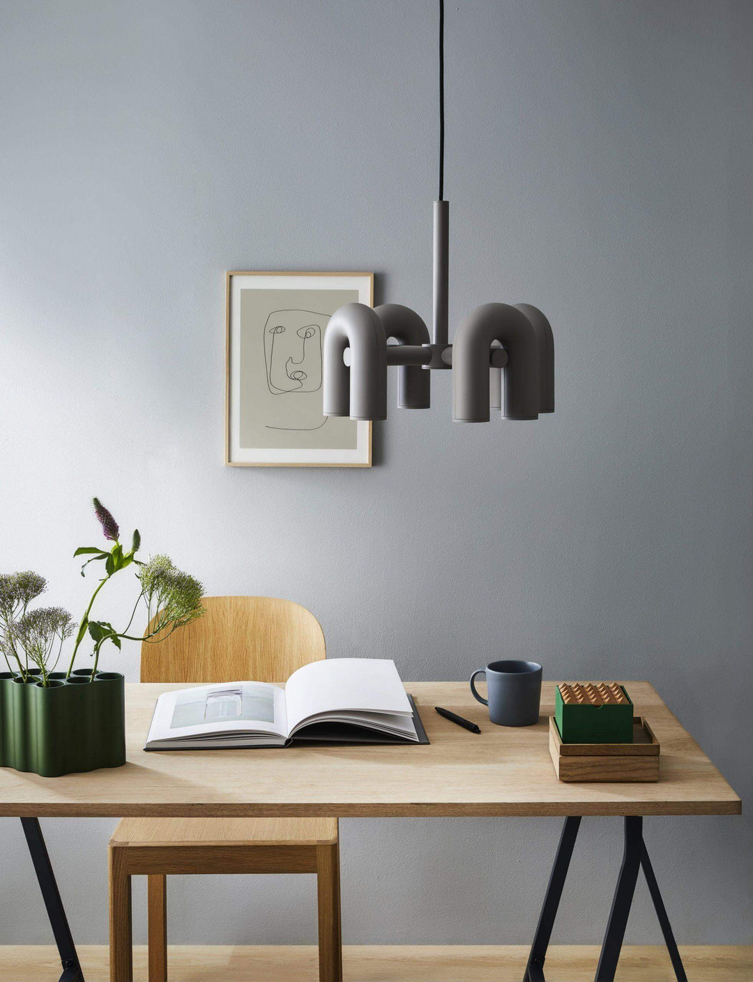 Moderni LED-kattokruunu – Monipuolinen valaistusratkaisu