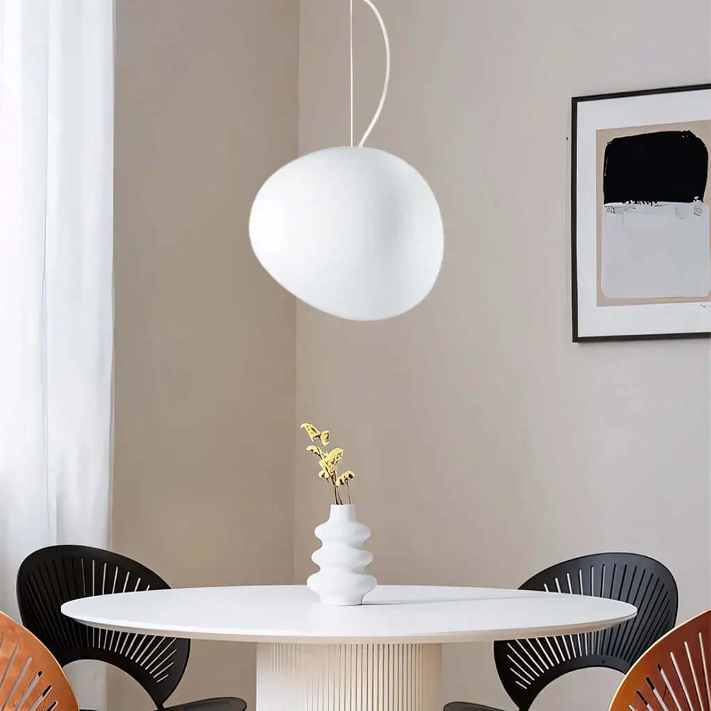 Moderne hvid pendel lampe i stenform