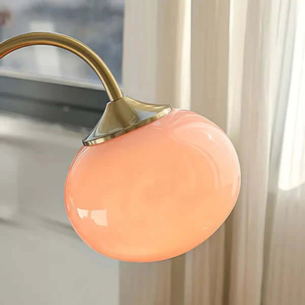 Moderne metal- og glasbordlampe i skumfidusform