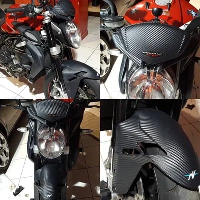 3D kulfiber bil vinyldekal med en skinnende finish giver beskyttelse og stil til bilen, nem at installere.