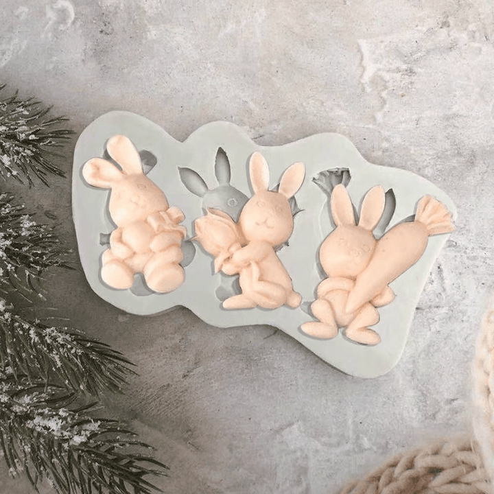 3D pääsiäisleivonnaiset silikonimuotit pupun ja muna muotoja, värikäs silikonimateriaali, persoonallinen leivonta.