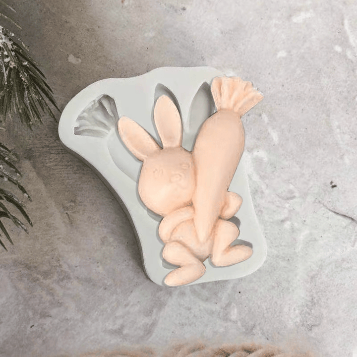 3D pääsiäisleivonnaiset silikonimuotit pupun ja muna muotoja, värikäs silikonimateriaali, persoonallinen leivonta.