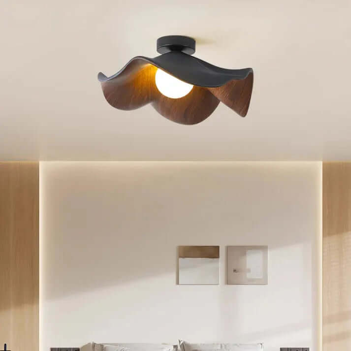 Lotus Loftlampe design i hvid, vist fra siden