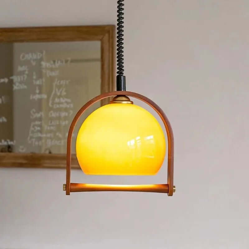 Bauhaus-stil lampe i træ