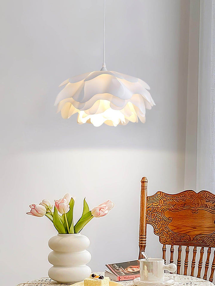 Hvid blomster loftslampe