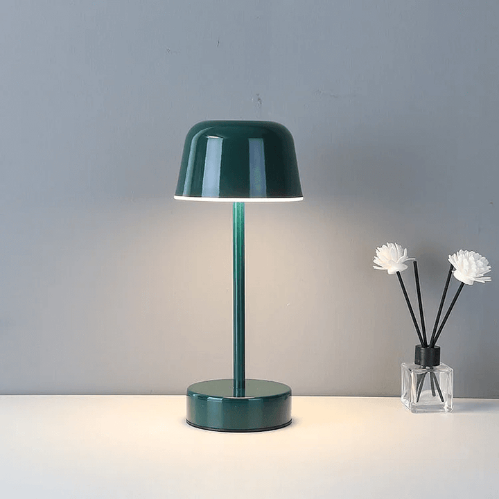 Moderne trådløs bordlampe
