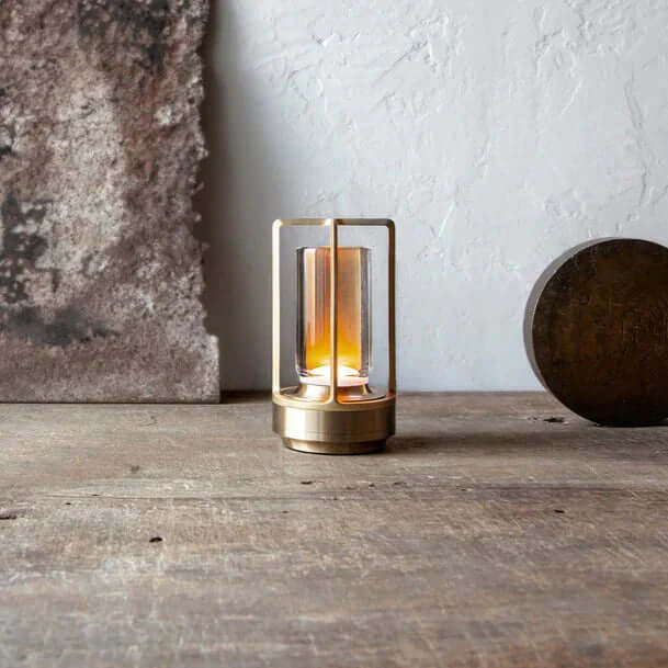 Qandlelight™ - Ladattava langaton pöytävalaisin