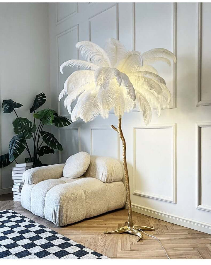 Gulvlampe med fjer
