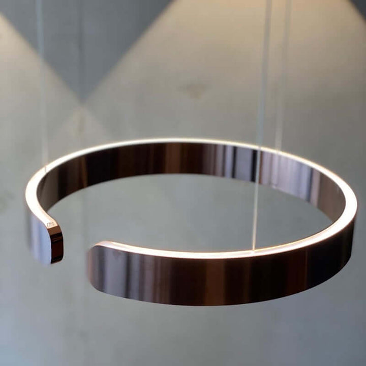 Moderne LED-cirkel loftlampe - stilfuld belysning til hjemmet