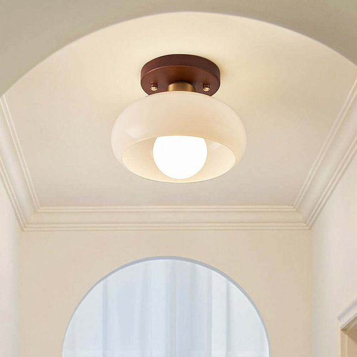 Hvid vintage lille loftslampe til entréen