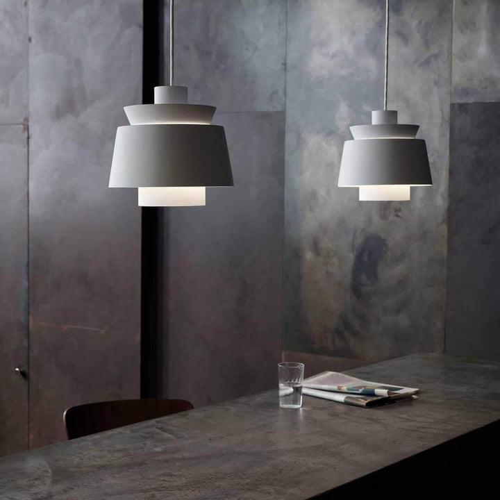 Moderne pendellampe i rosafarvet finish