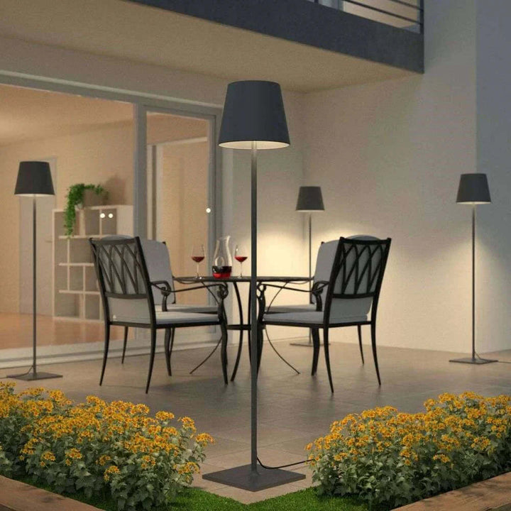 Moderne trådløs LED-gulvlampe