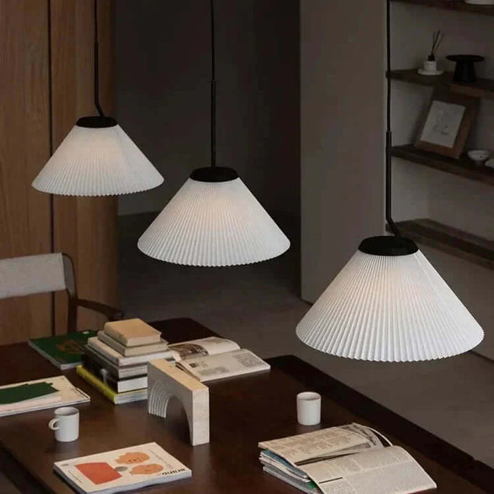 Nordisk Rynket Creme Pendel Lampe