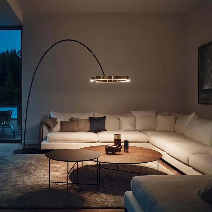 Elegantti LED-lattiavalaisin