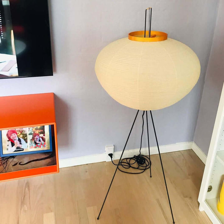 Lampadaire En Papier De Riz