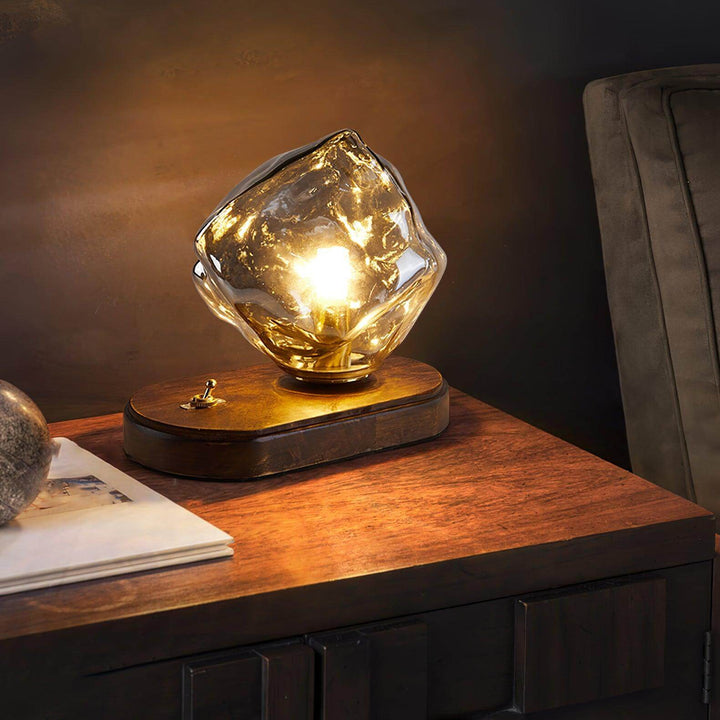 Isstensk design glasbordlampe mørkt træ detaljer