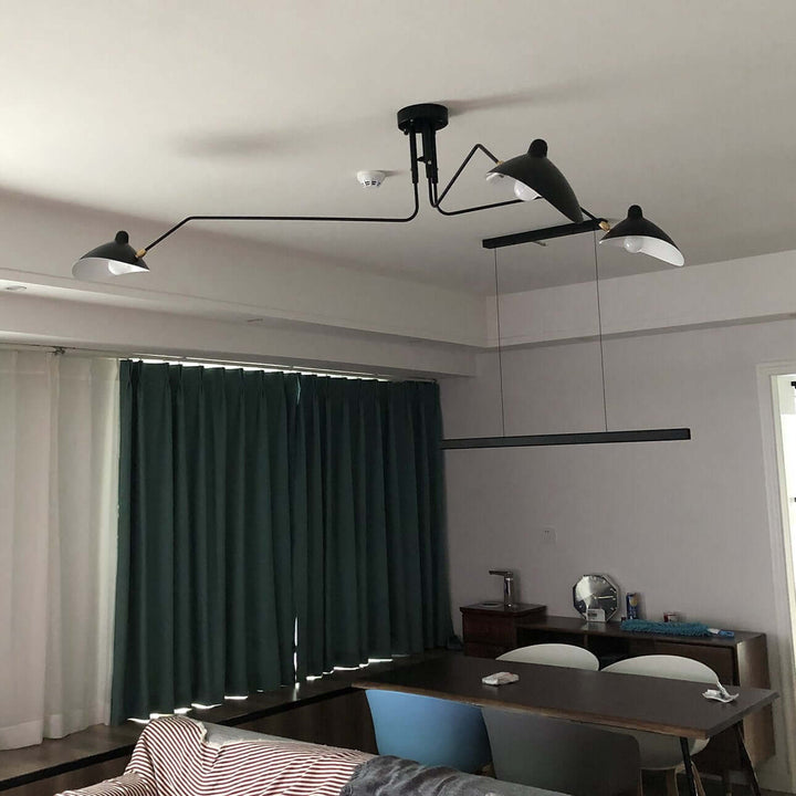 Moderni kattovalaisin säädettävillä varsilla