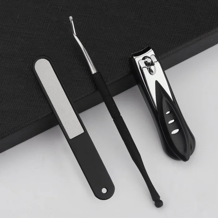 5-delt negleklippersæt, skarpe klinger, rustfrit stål, ergonomisk håndtag, til manicure og pedicure.