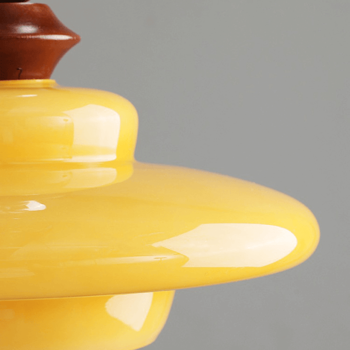 Middelalderlig Beige Glas Pendel Lampe