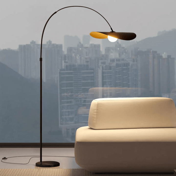 Moderne gulvlampe - Naturlig stil