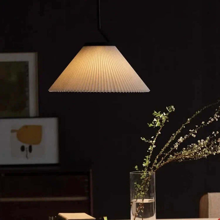 Nordisk Rynket Creme Pendel Lampe