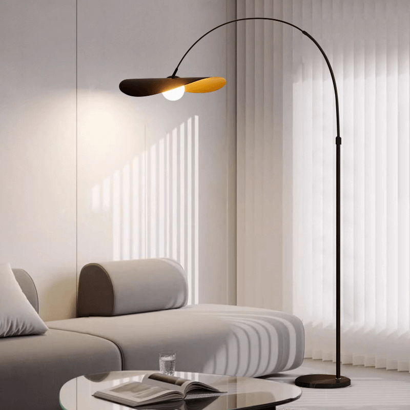Moderne gulvlampe - Naturlig stil
