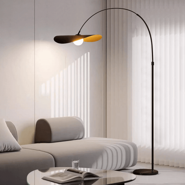 Moderne gulvlampe - Naturlig stil