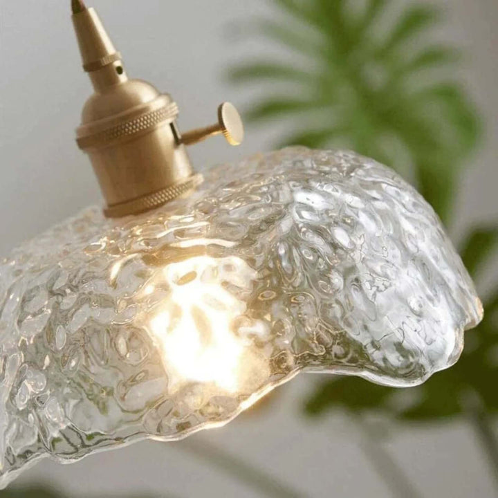 Uregelmæssig messing- og glas pendellampe