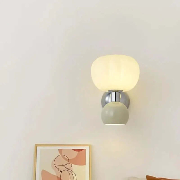 Moderne creme-farvet LED-væglampe