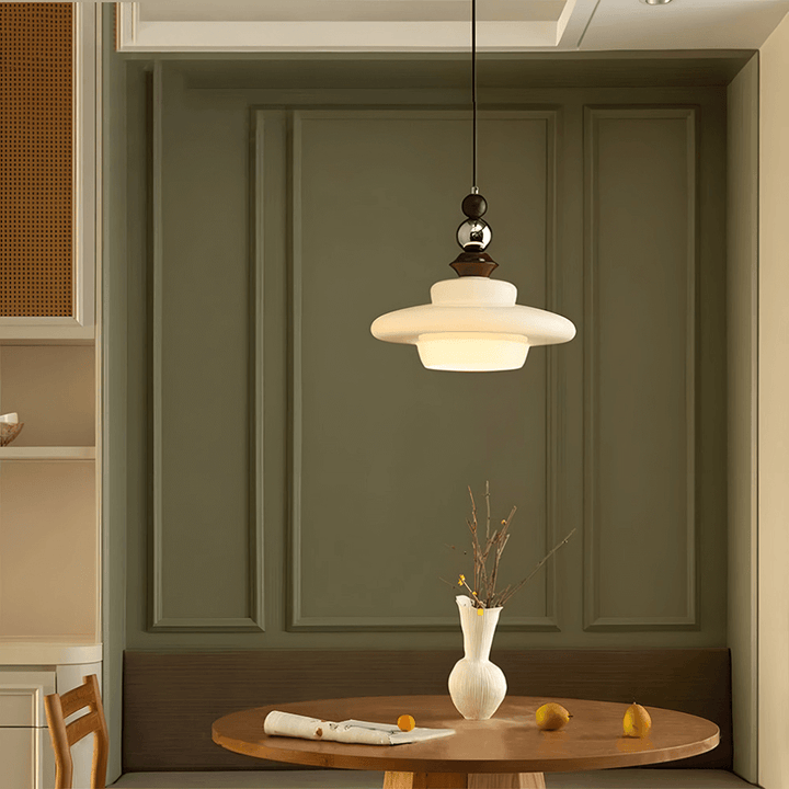 Middelalderlig Beige Glas Pendel Lampe