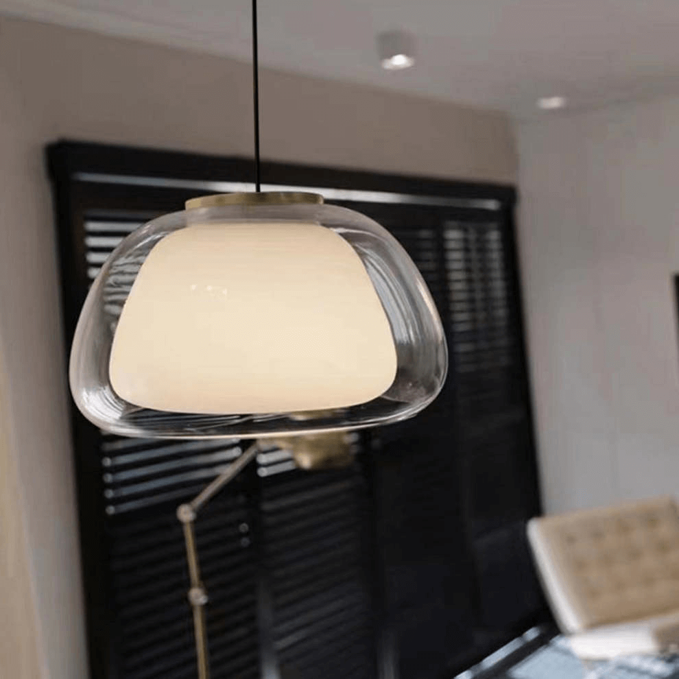 Moderne mælkeglas pendel - Stilfuld lampe til hjemmet