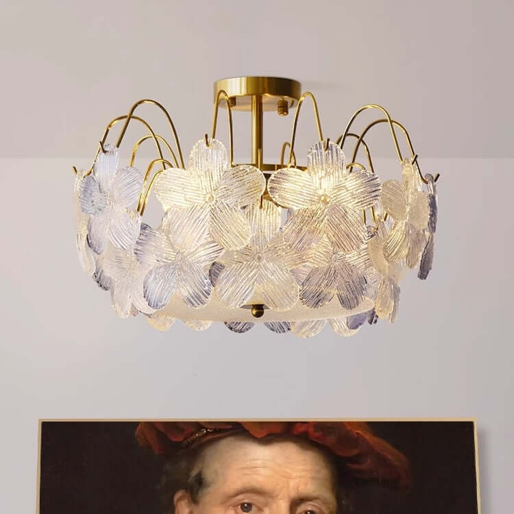 Vintage glas lysekrone til stuen med blomstermønster