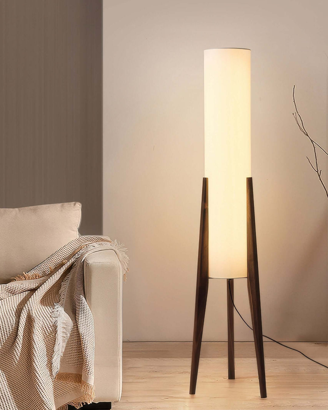 Bordlampe i valnød, massivt træ kunstlampe