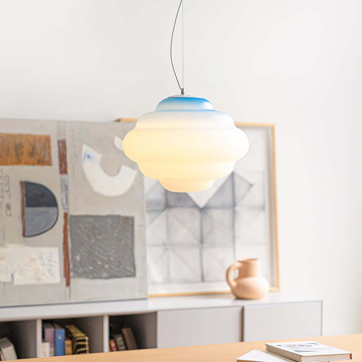 Moderne pendellampe med gradient farve