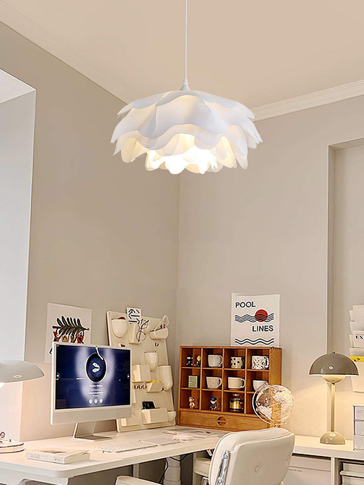 Hvid blomster loftslampe