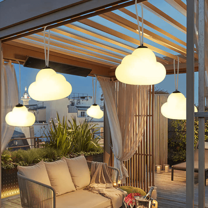 Udendørs LED-hængelampe med sky-design