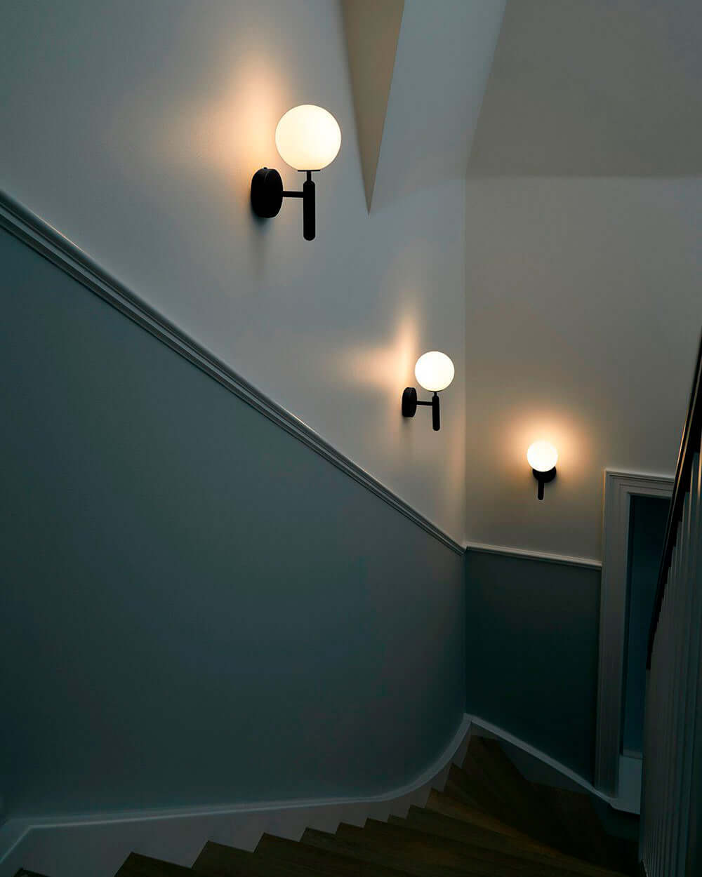 Moderne væglampe til soveværelse