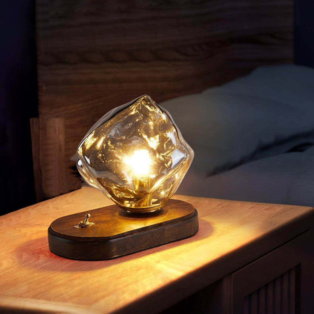 Isstensk design glasbordlampe rav detaljer