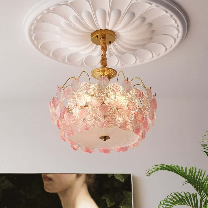 Vintage glas lysekrone til stuen med blomstermønster