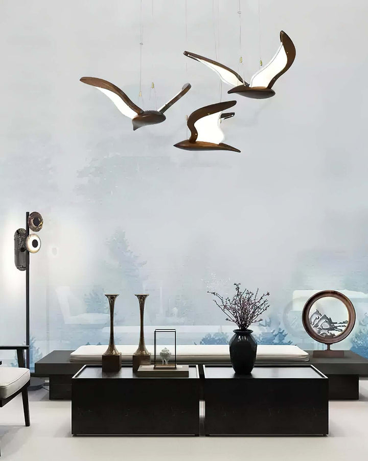 Moderne fugle-inspirerede pendellampe, installation