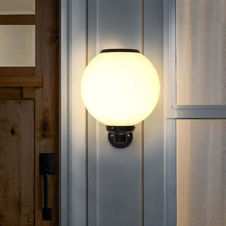Udendørs solcellelampe – vandtæt væglampe